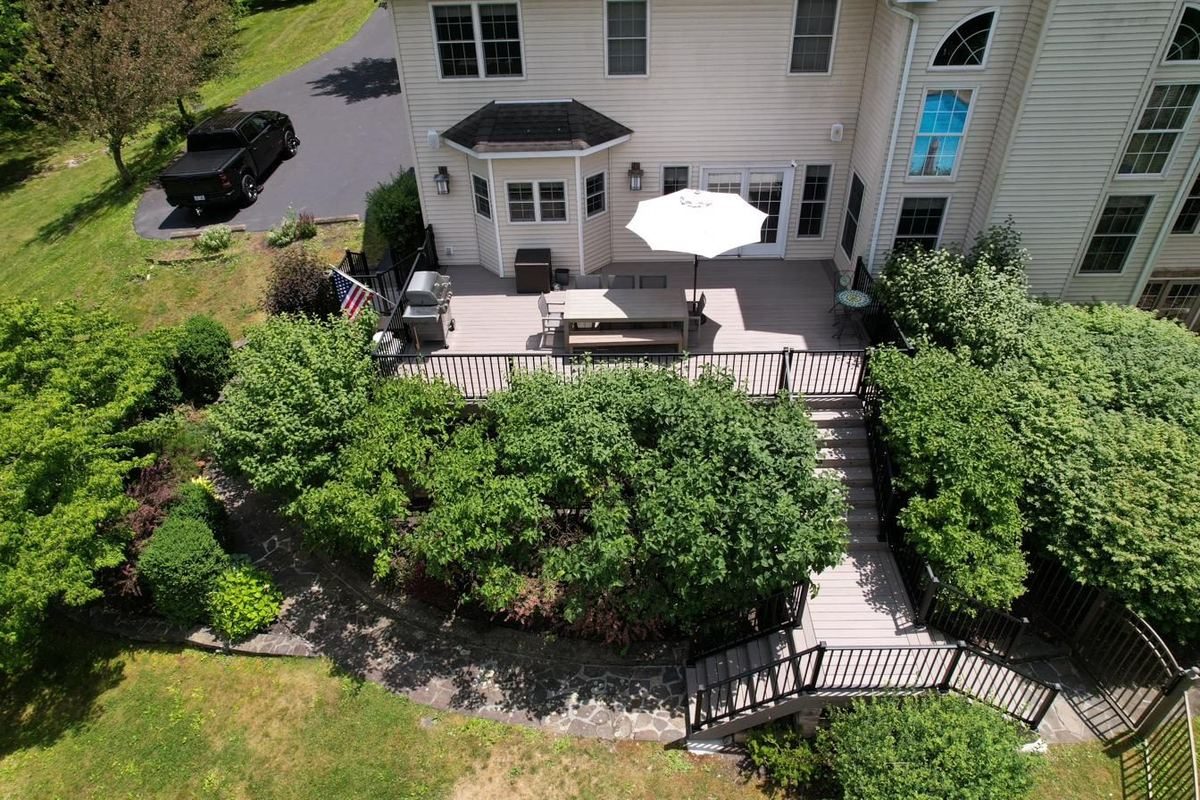 Pool deck with aluminum railing in the Hudson Valley
