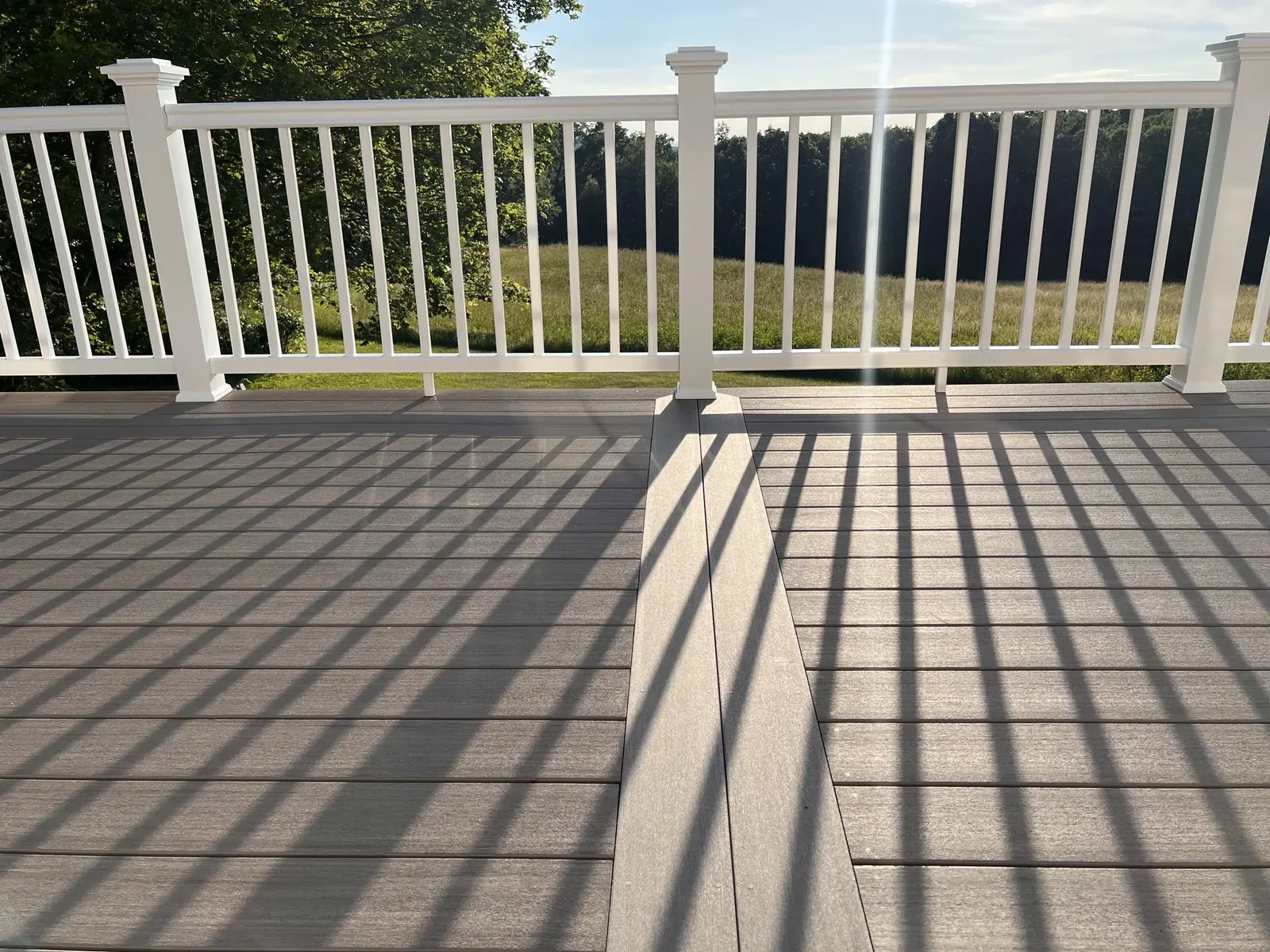 Composite deck and white railing detail