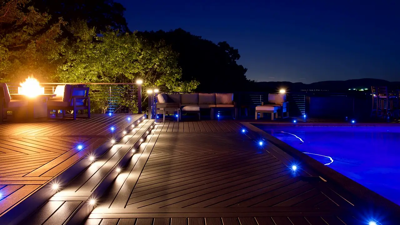 Integrated step lighting and poolside lighting at night