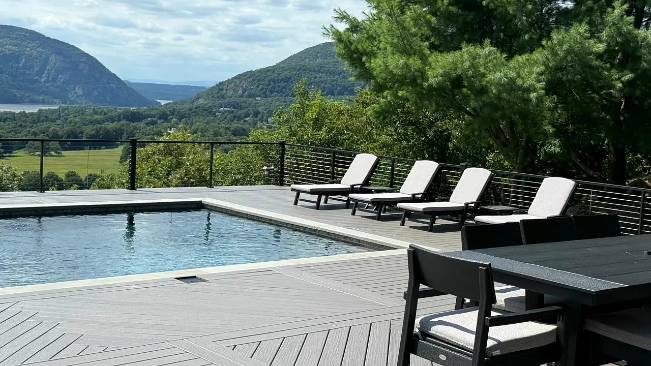 Trex Transcend Lineage lounge deck and pool coping detail