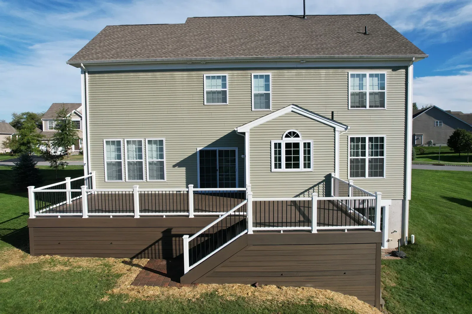 Trex Signature Decking with modern railing on a Hudson Valley composite deck